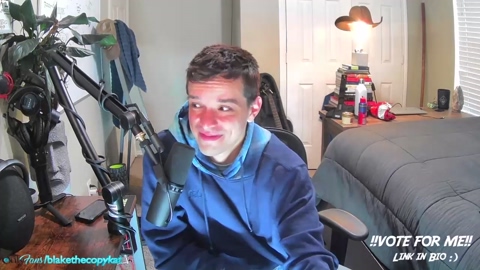 letsplayblake  21-03-2023